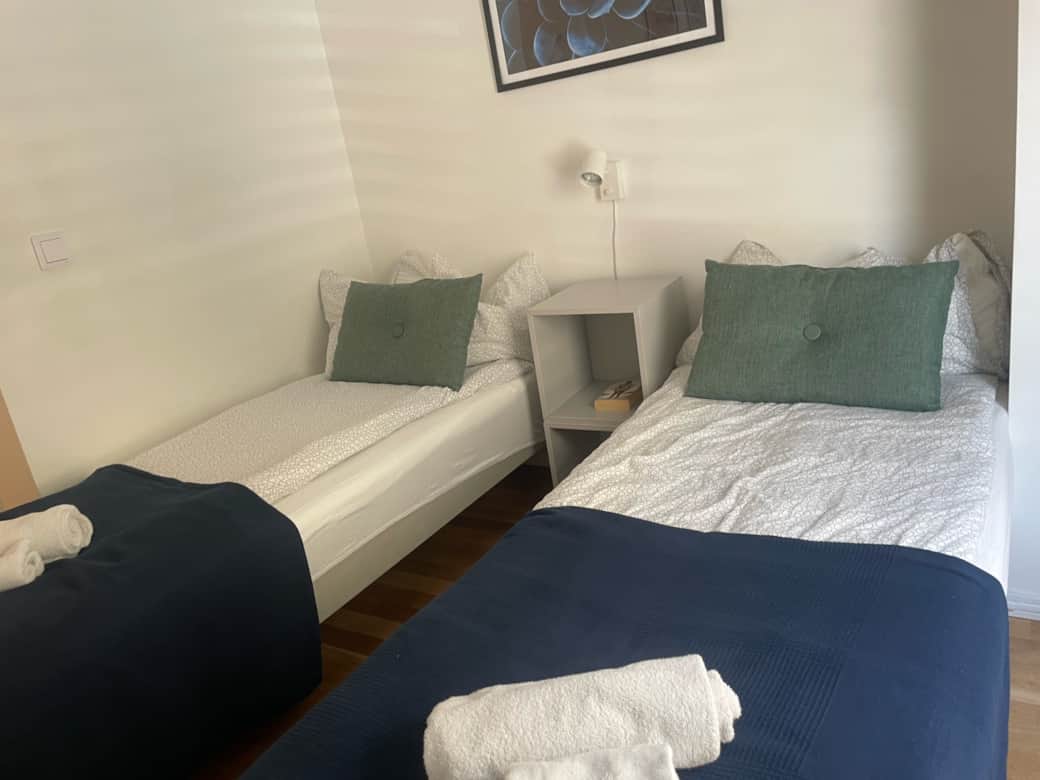 Private room with two single beds Private room with two single beds