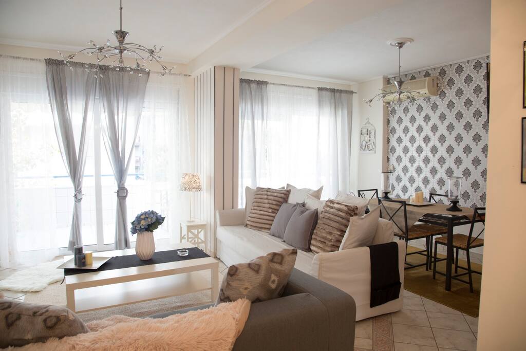 Luxury City Center Apartment