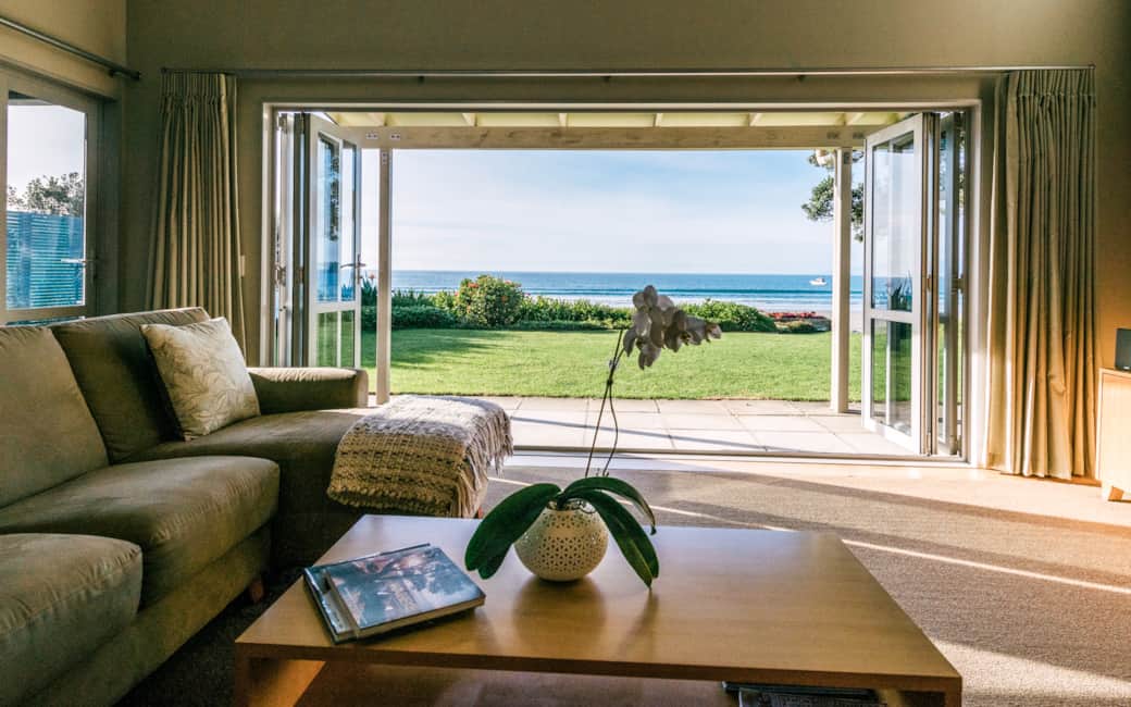 Waterfronts Beach Deck 