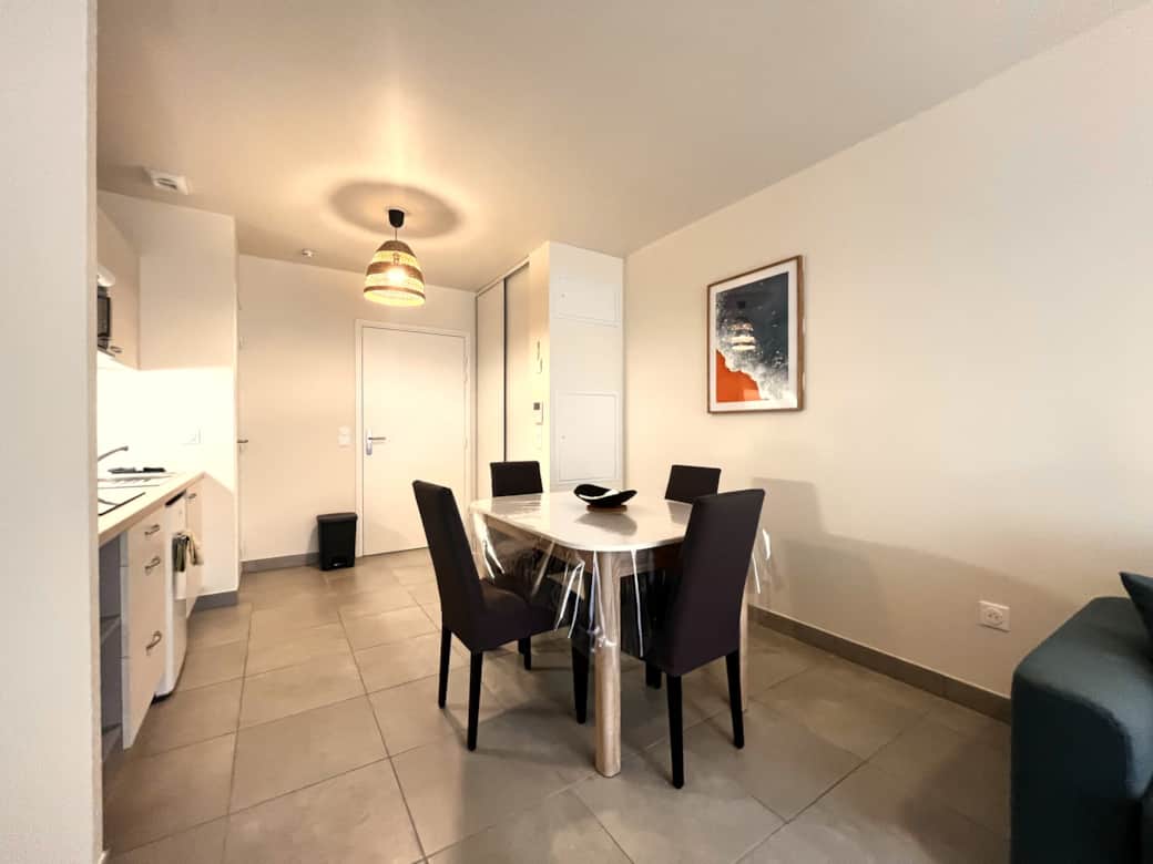 Salle à manger/cuisine 