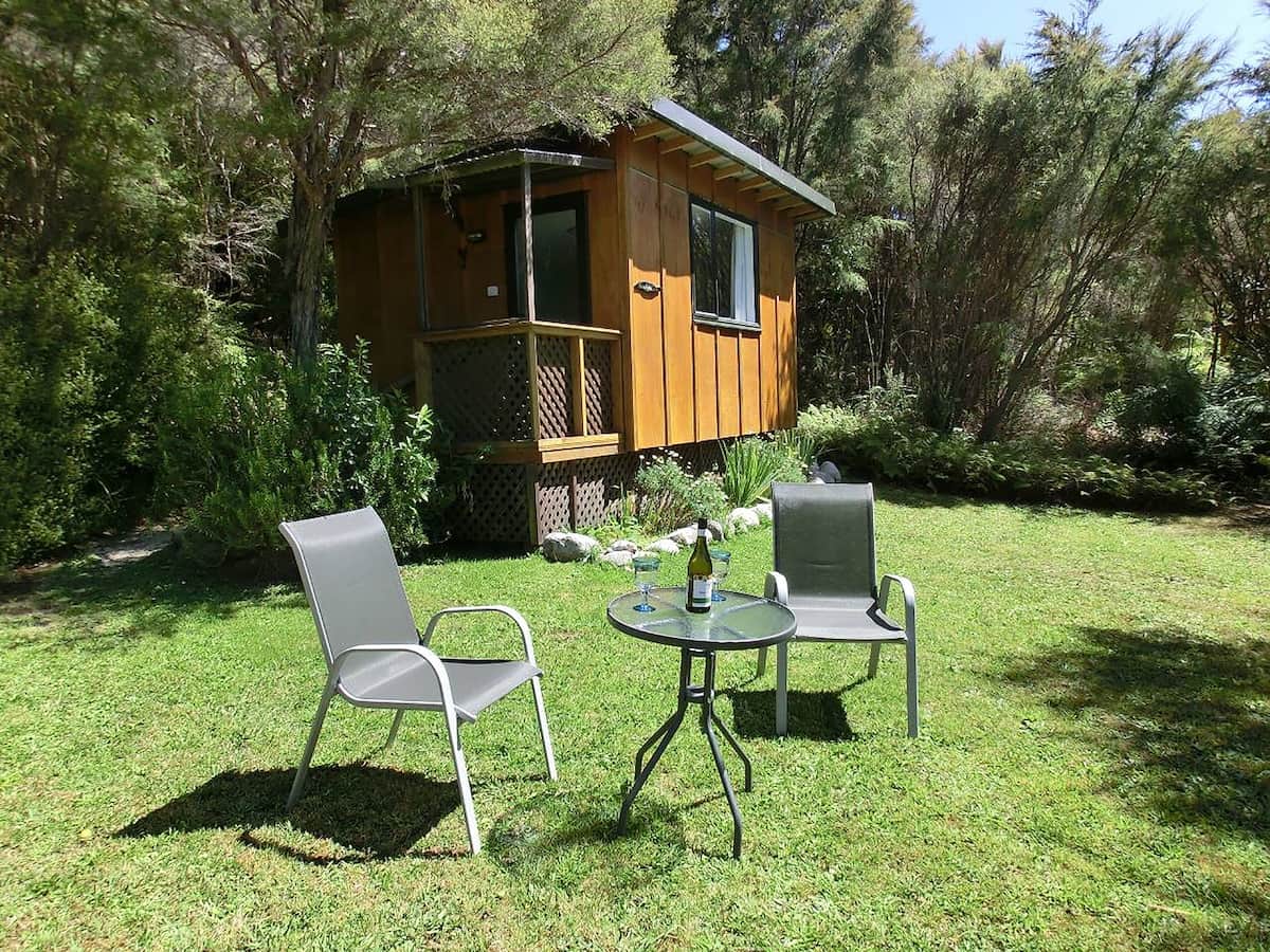 Tauhou Cabin private outdoor seating area 