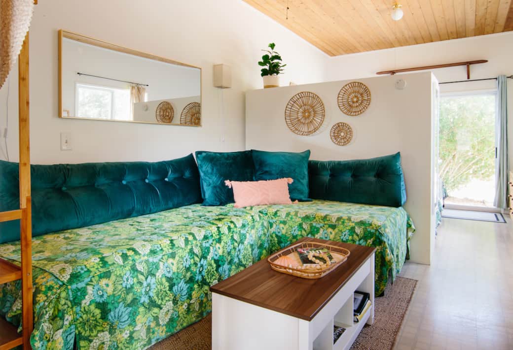 Living room with two twin beds Living room with two twin beds