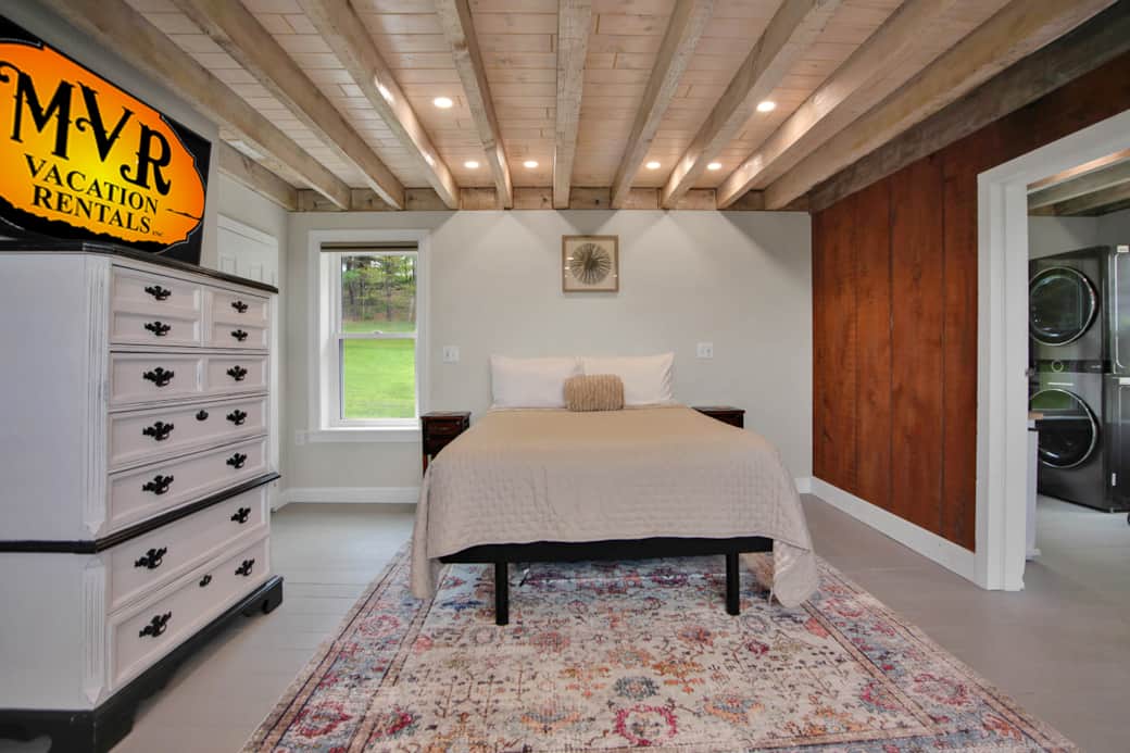 Bedroom 2, queen bed, 2nd level, attached bathroom