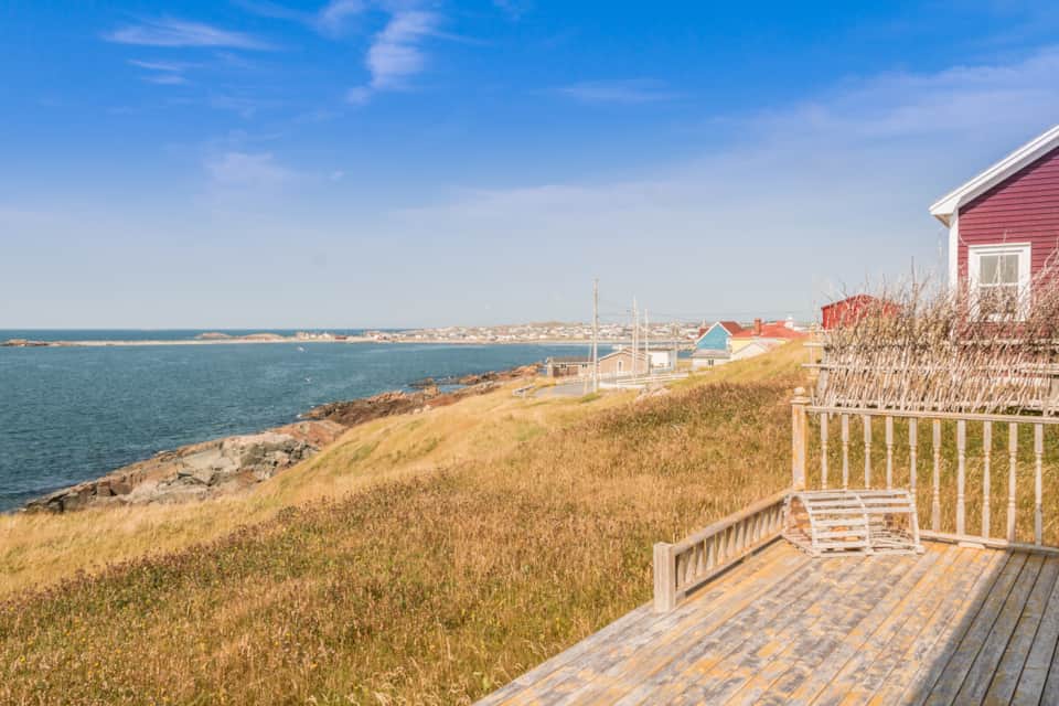 Caplin Cove Cottage Red Vacation Home in Bonavista