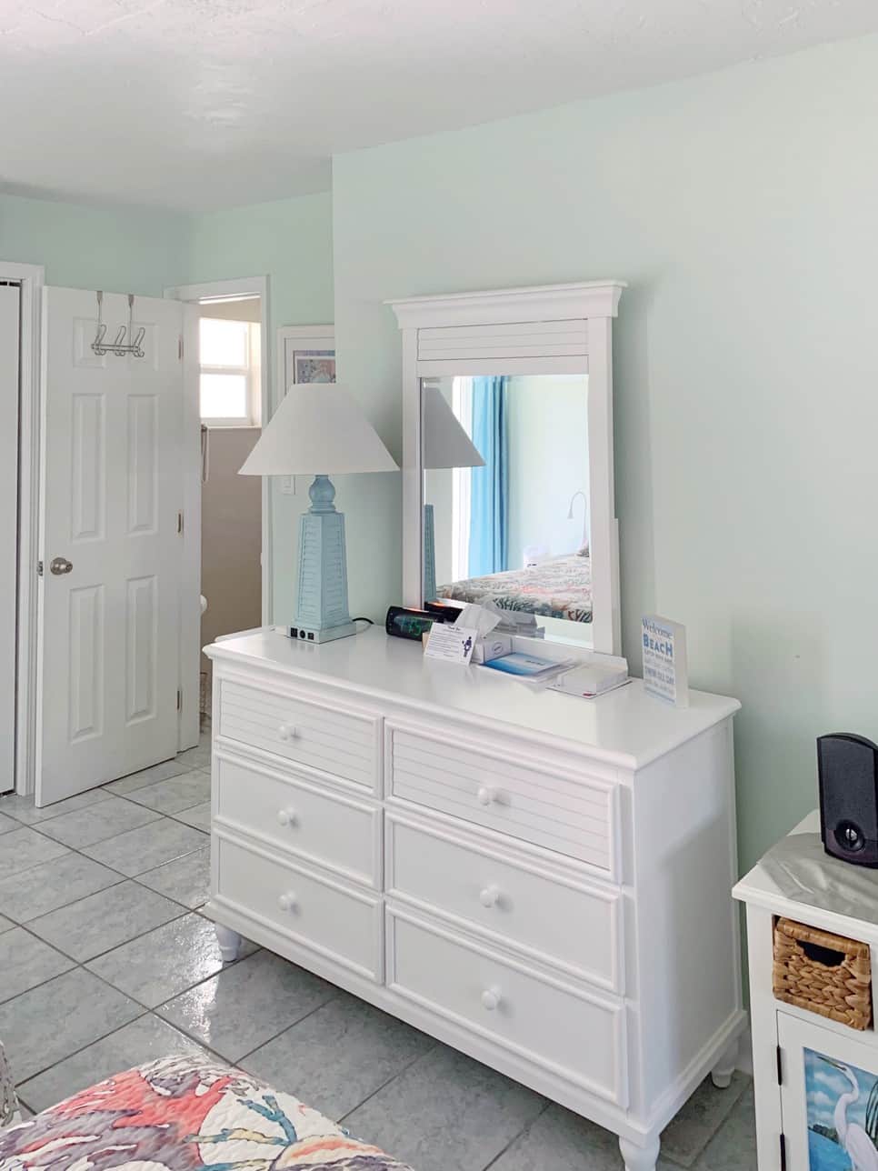 Dresser