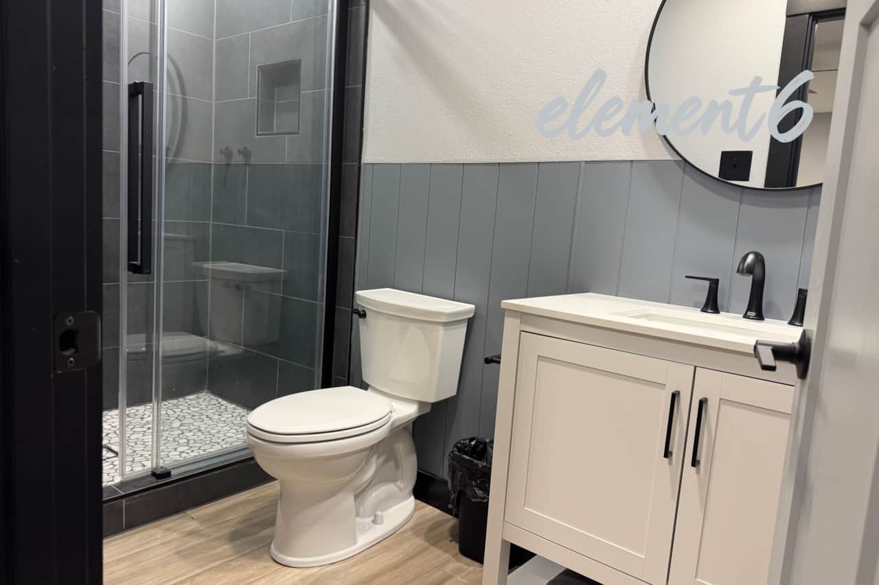 Ensuite Bathroom #1