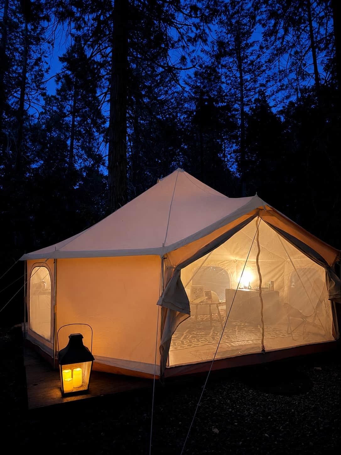 Cozy glamping retreat in the woods