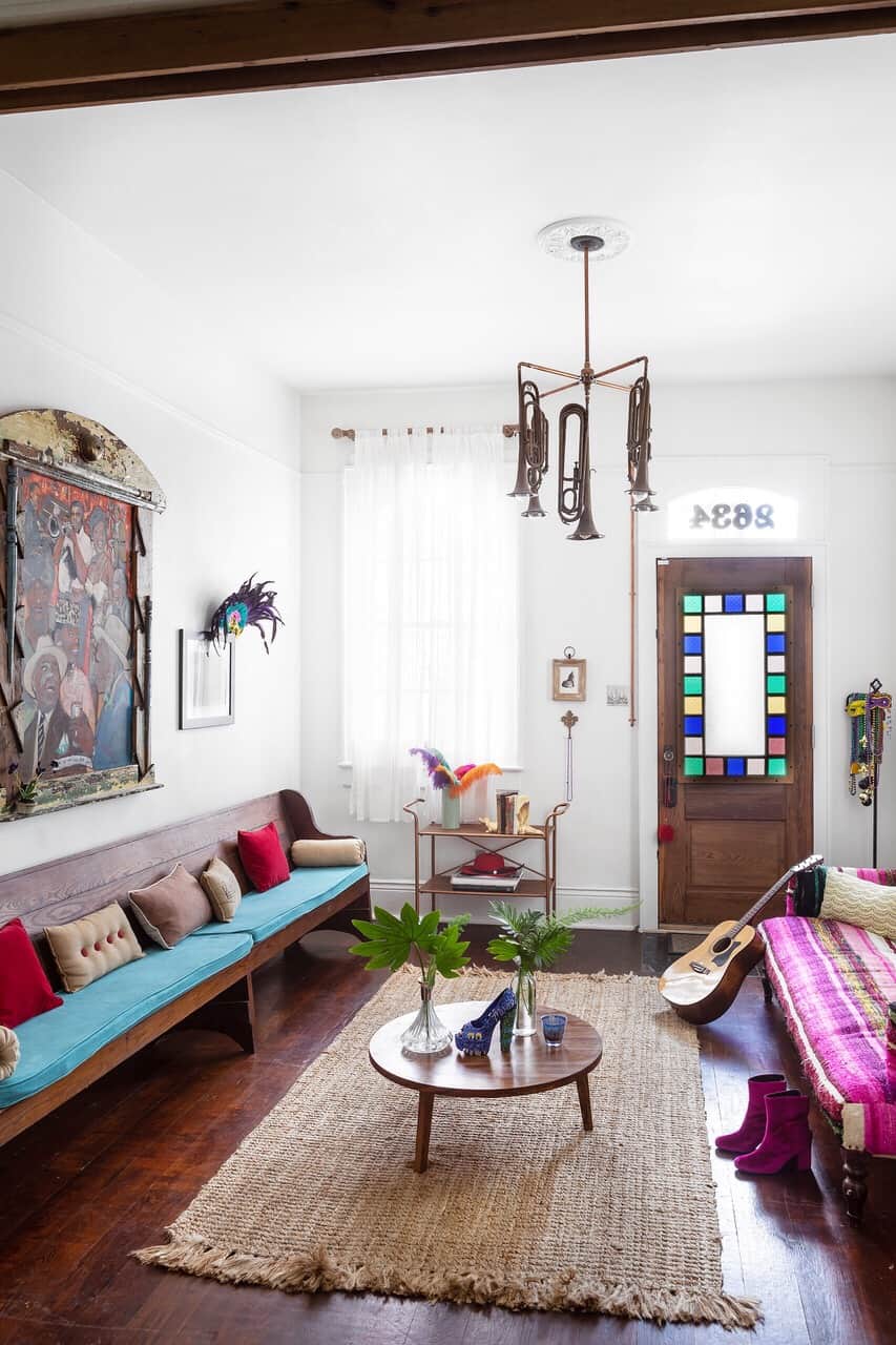 New Orleans - Wolf - Living Room from bedroom 