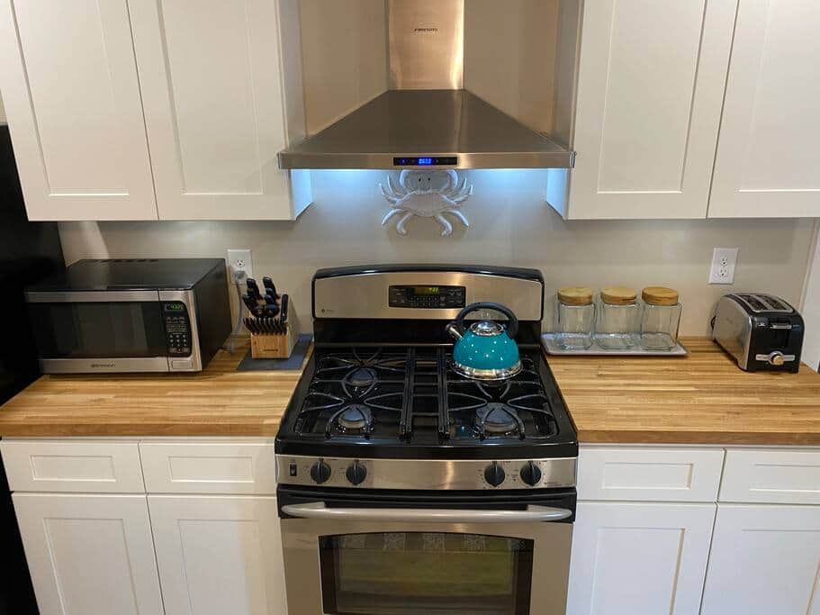 Gas stove with super quiet exhaust fan Gas stove with super quiet exhaust fan