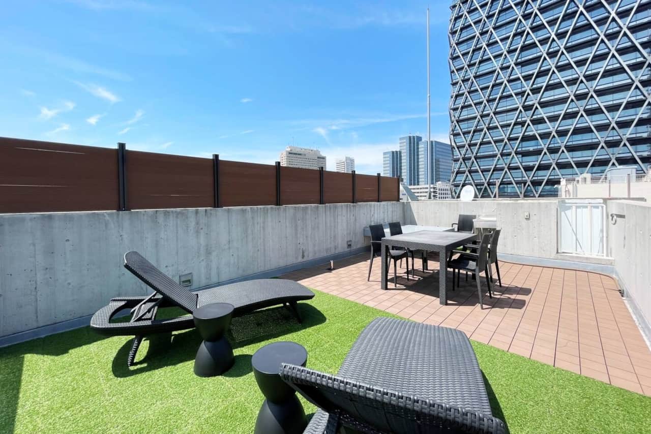 Private Rooftop