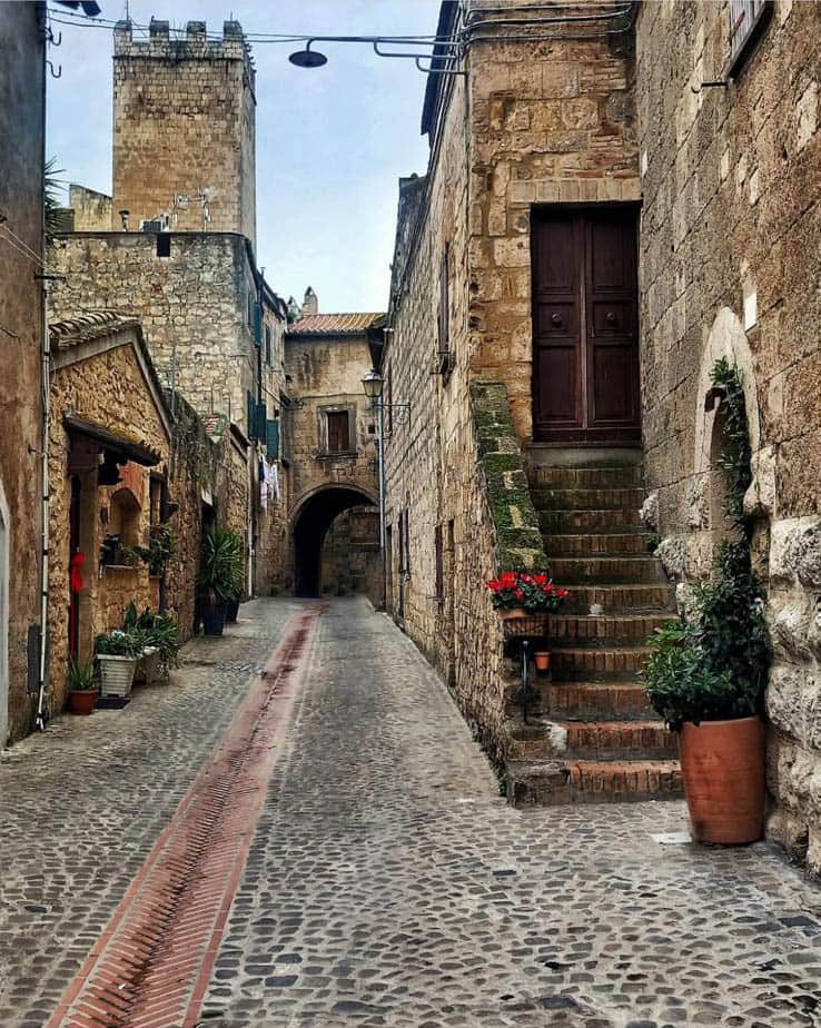 Via dell'Archetto, 14