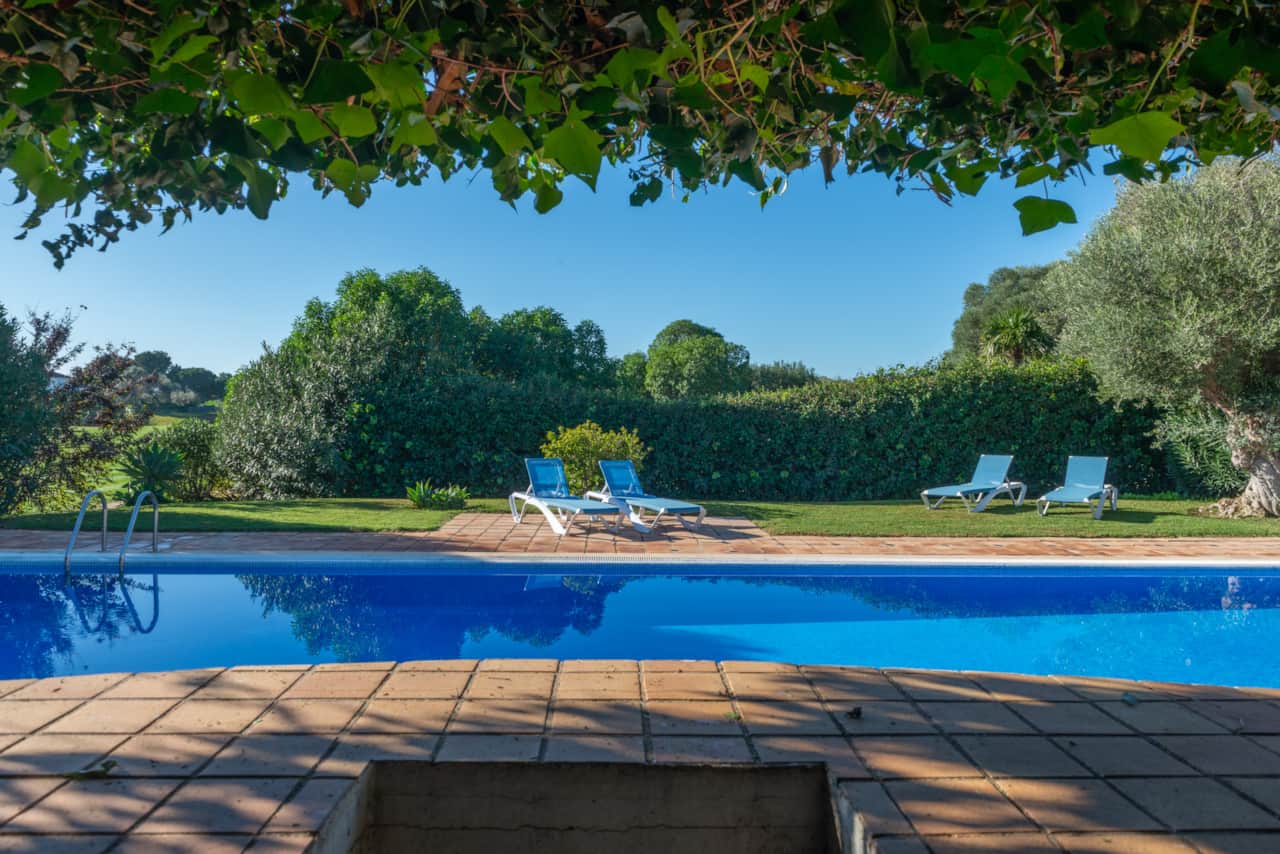 Villa Iris swimming pool 