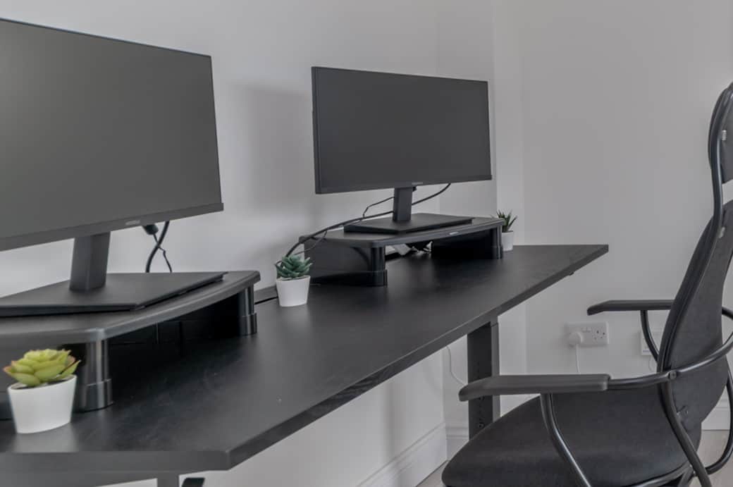 Contractor accommodation workspace/ Office  Bedford