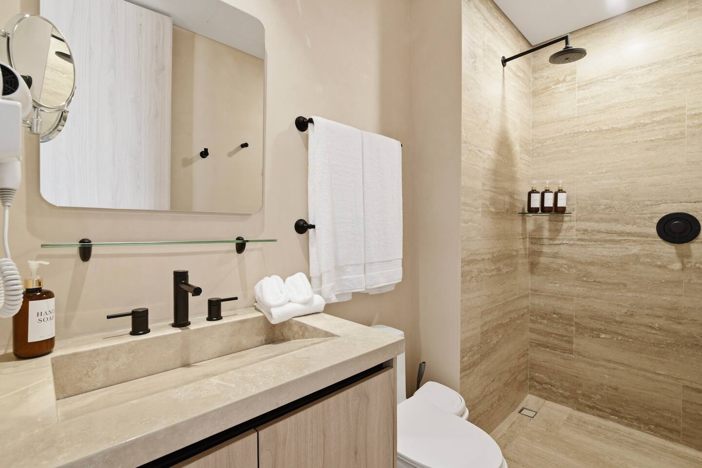 Corasol Golf • Beach Club • Pools • Hot Tubs • Gym photo 11