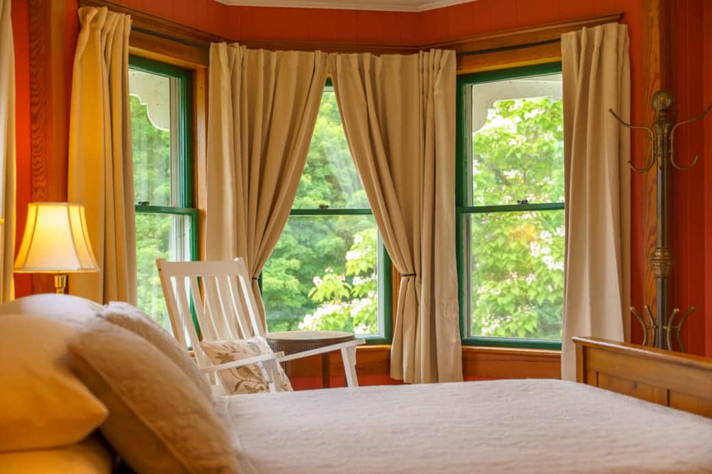 Riverview Room with queen bed, bay windows, and private bath. Riverview Room with queen bed, bay windows, and private bath.