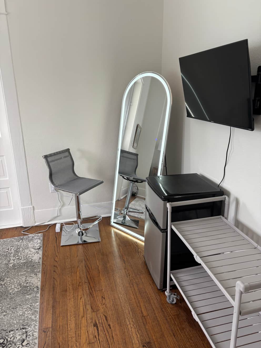 Bridal prep-station with swivel chair, movable make-up tray, and 3 level adjustable lighting.