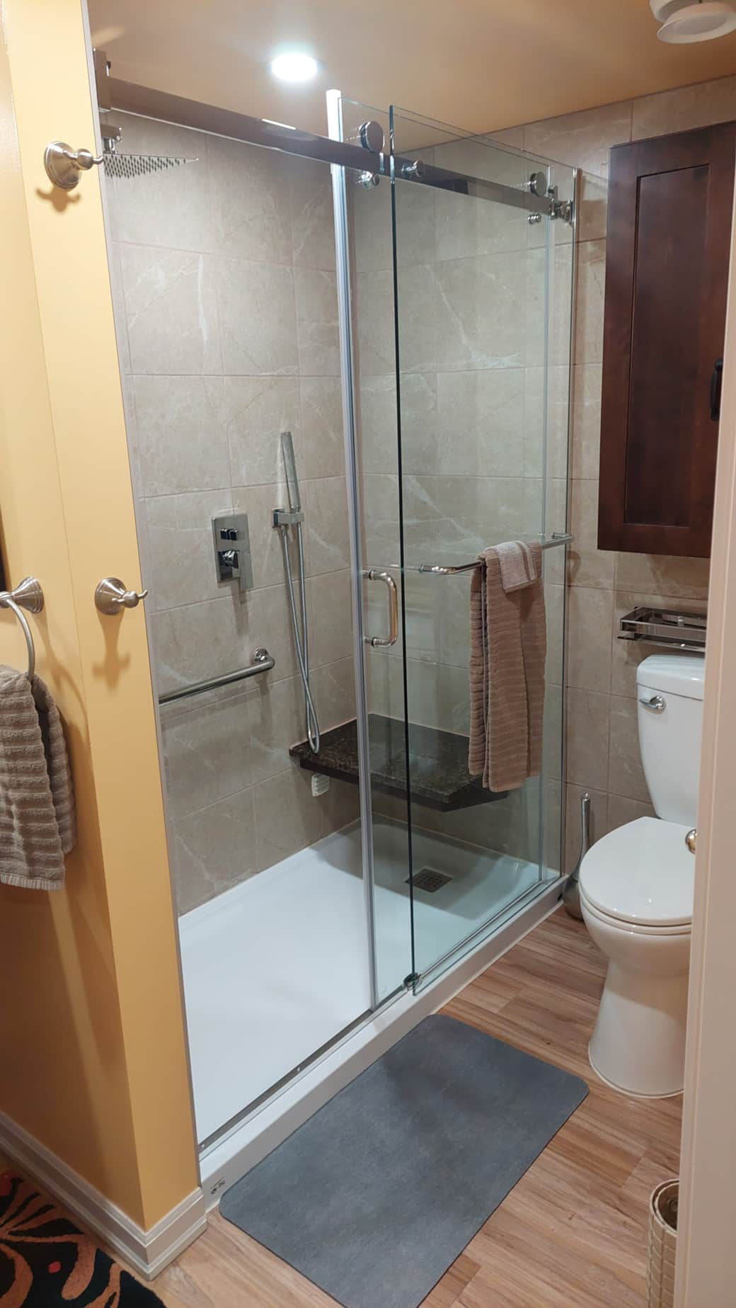 Bath main shower