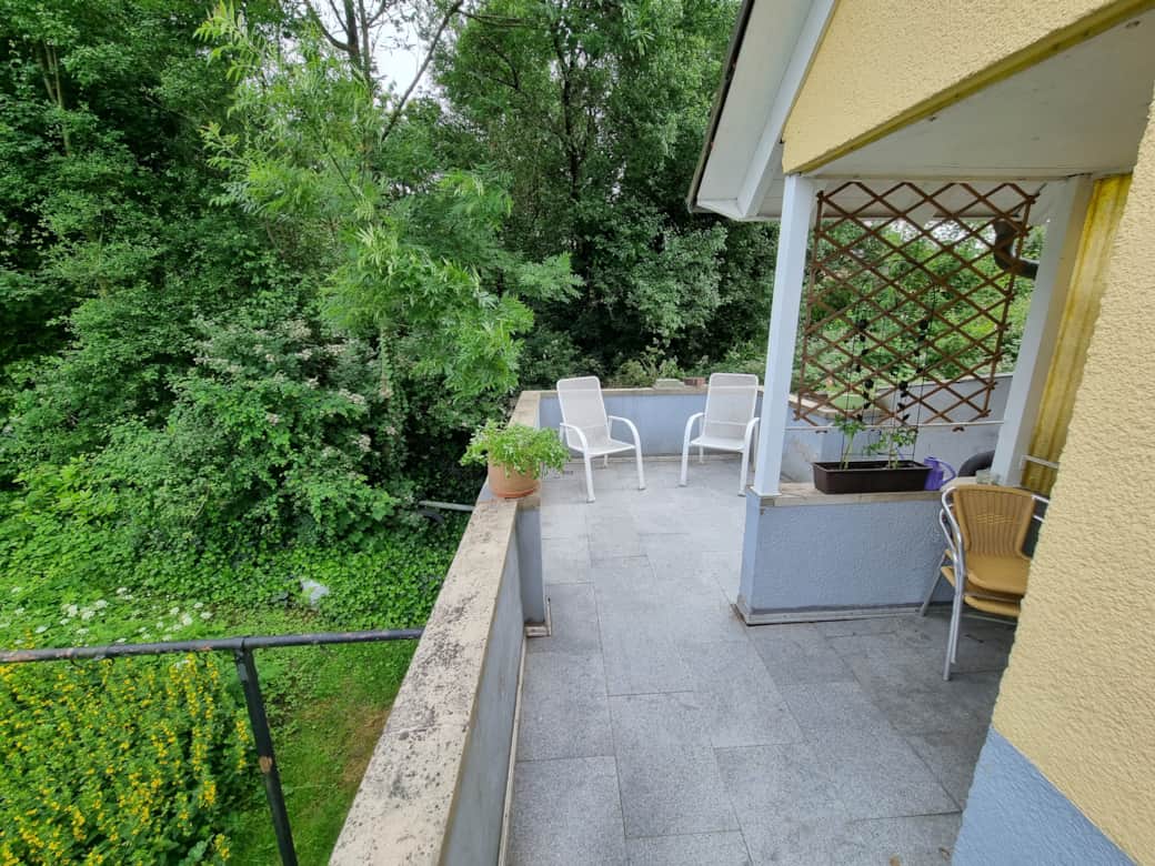 Terrasse ins Grüne