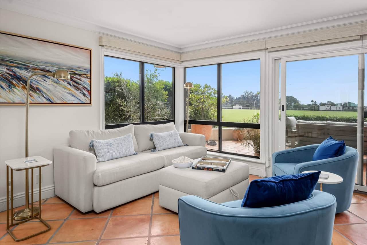 The couch and chairs make it easy to unwind