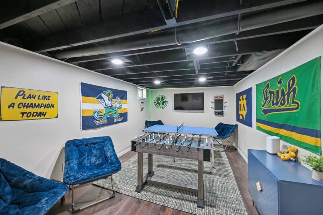 The game room! The game room!