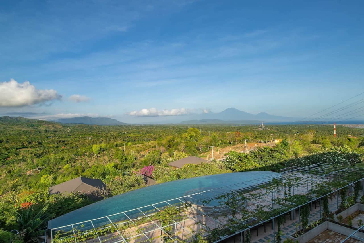 Infinitypool-Madya loft-sharedpool