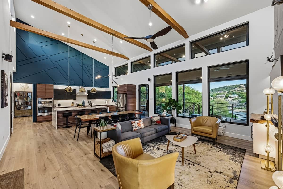 Bright lake-view living room and kitchen for relaxed family time