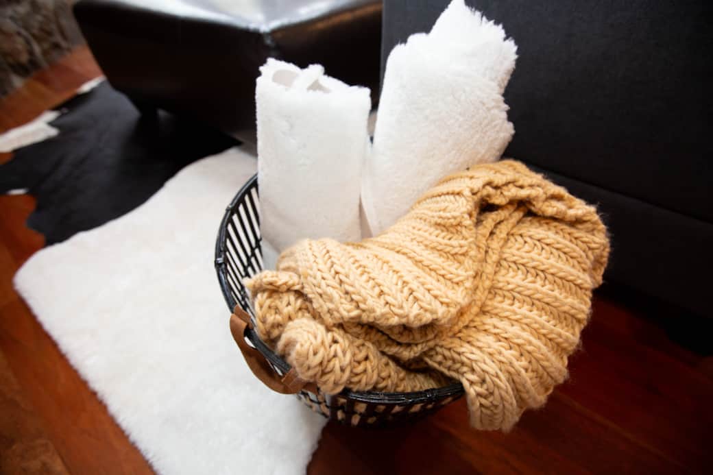 Blankets and soft rugs for hanging out on the floor Blankets and soft rugs for hanging out on the floor