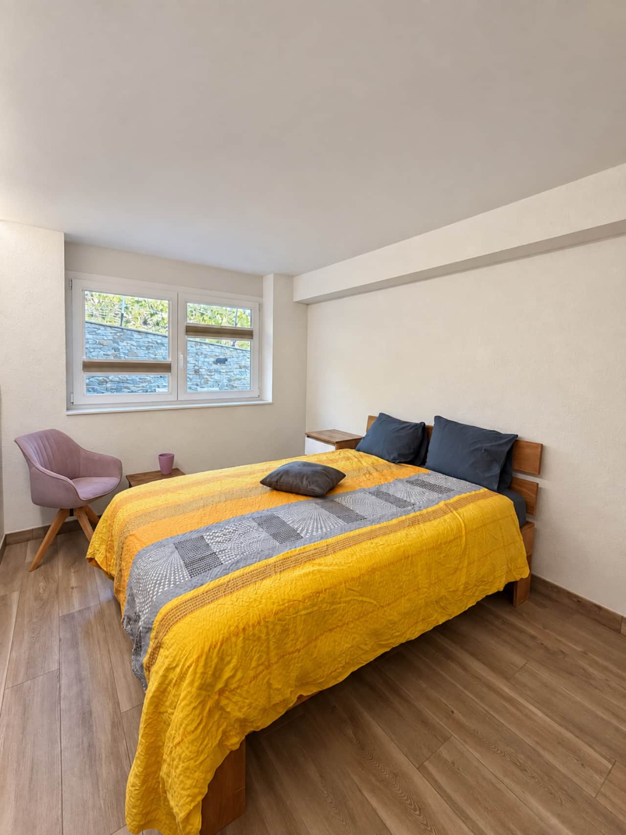 Seconde chambre avec accès à la terrasse
