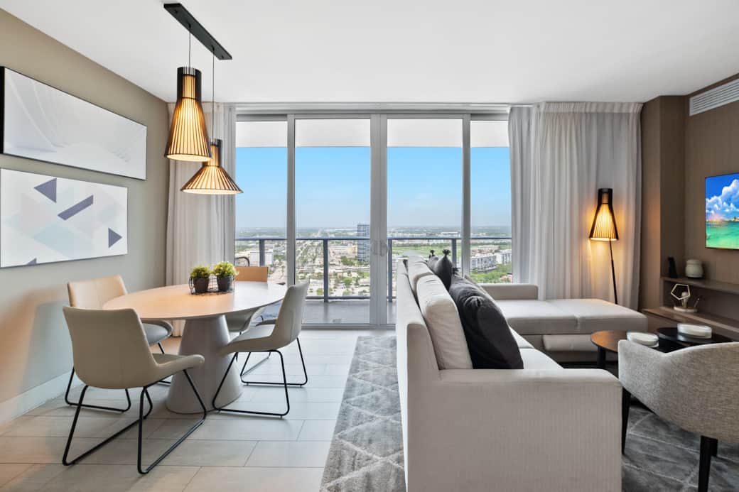 5 print 4010 s ocean dr 2706 5 print 4010 s ocean dr 2706