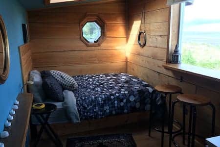 queen bed up ladder