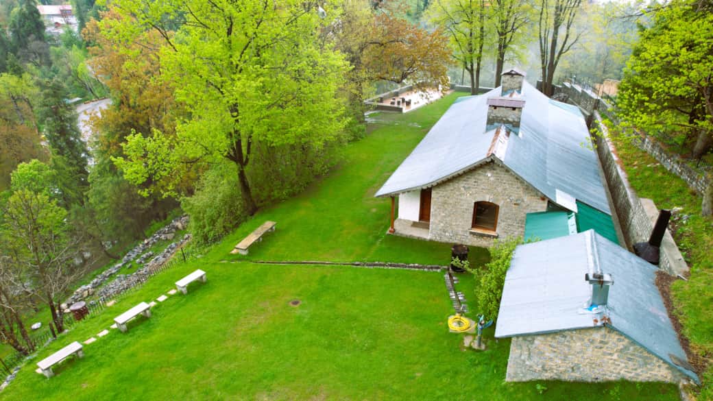 Changla gali beautiful exterior 1