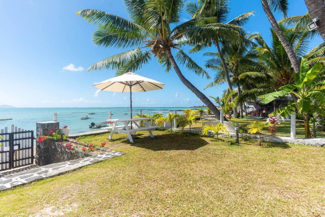 Direct access to the beach through the small gate