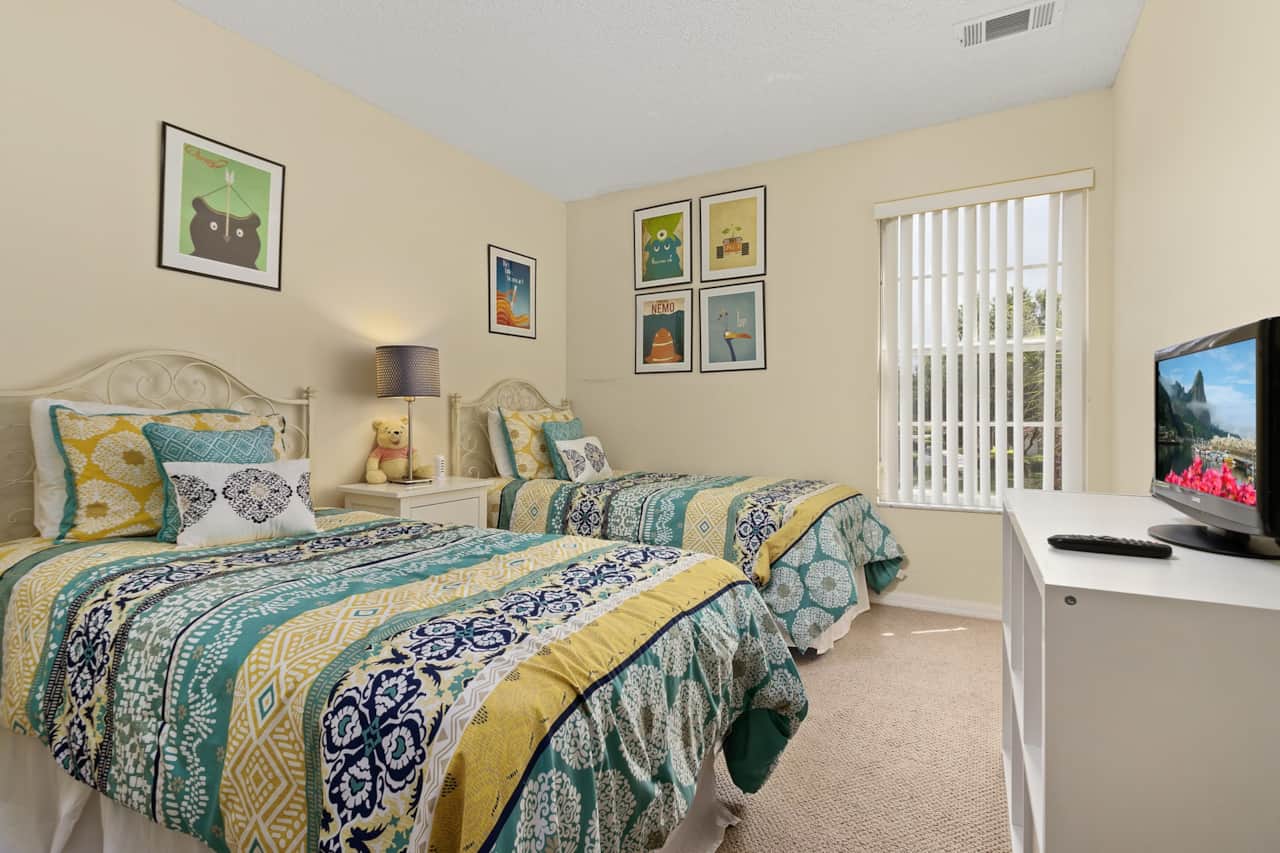 Twin room - Disney Cove