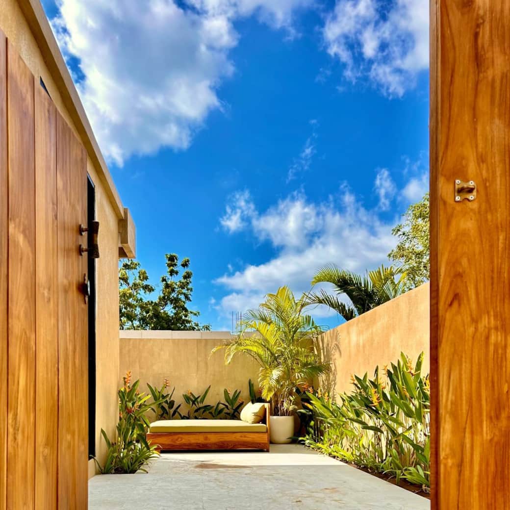 PHOTO 2025 08 02 22 36 55 PHOTO 2025 08 02 22 36 55