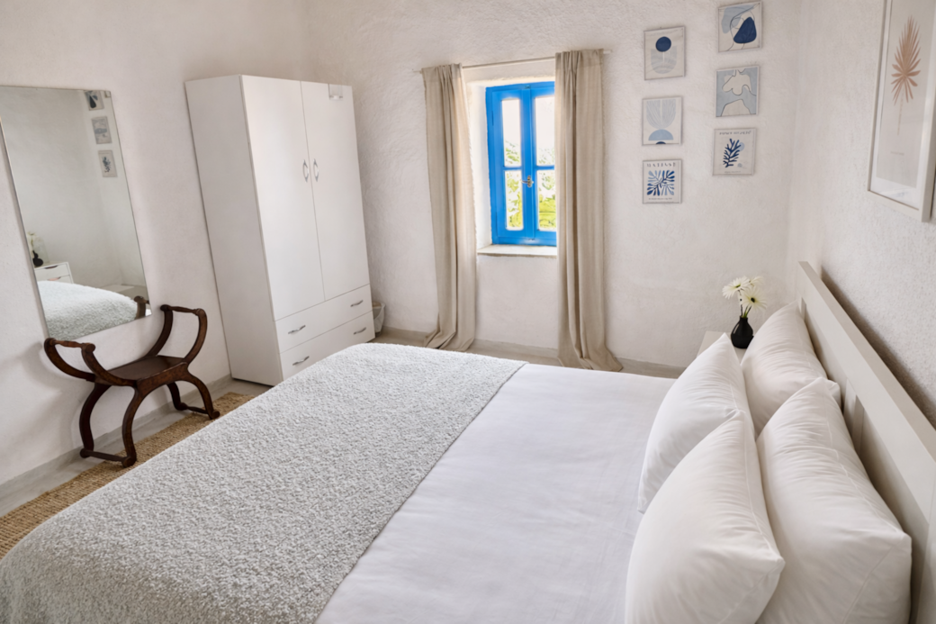 Villa Kotseli Andros_ Garden Residence - Master Bedroom