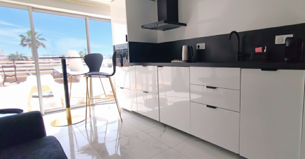 0020 full kitchen le boudoir heliopolis - Deluxe studio - naturist village - Cap d_Agde