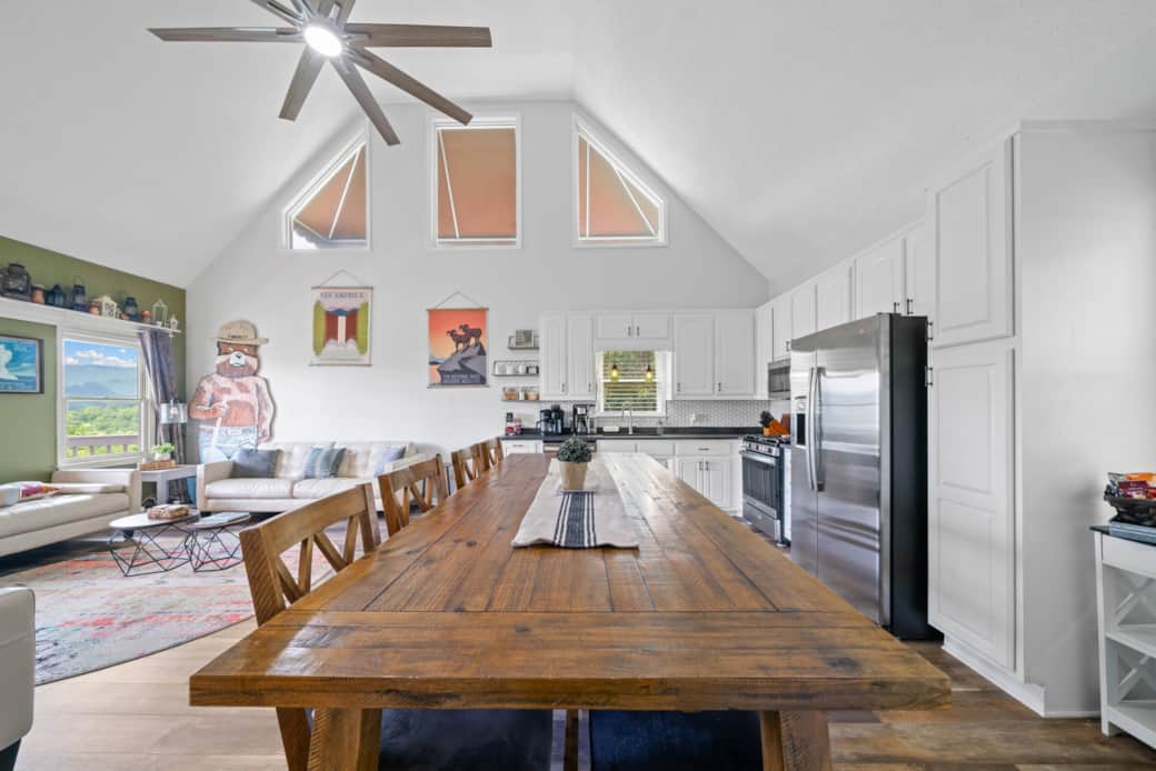 Spacious Dining Area