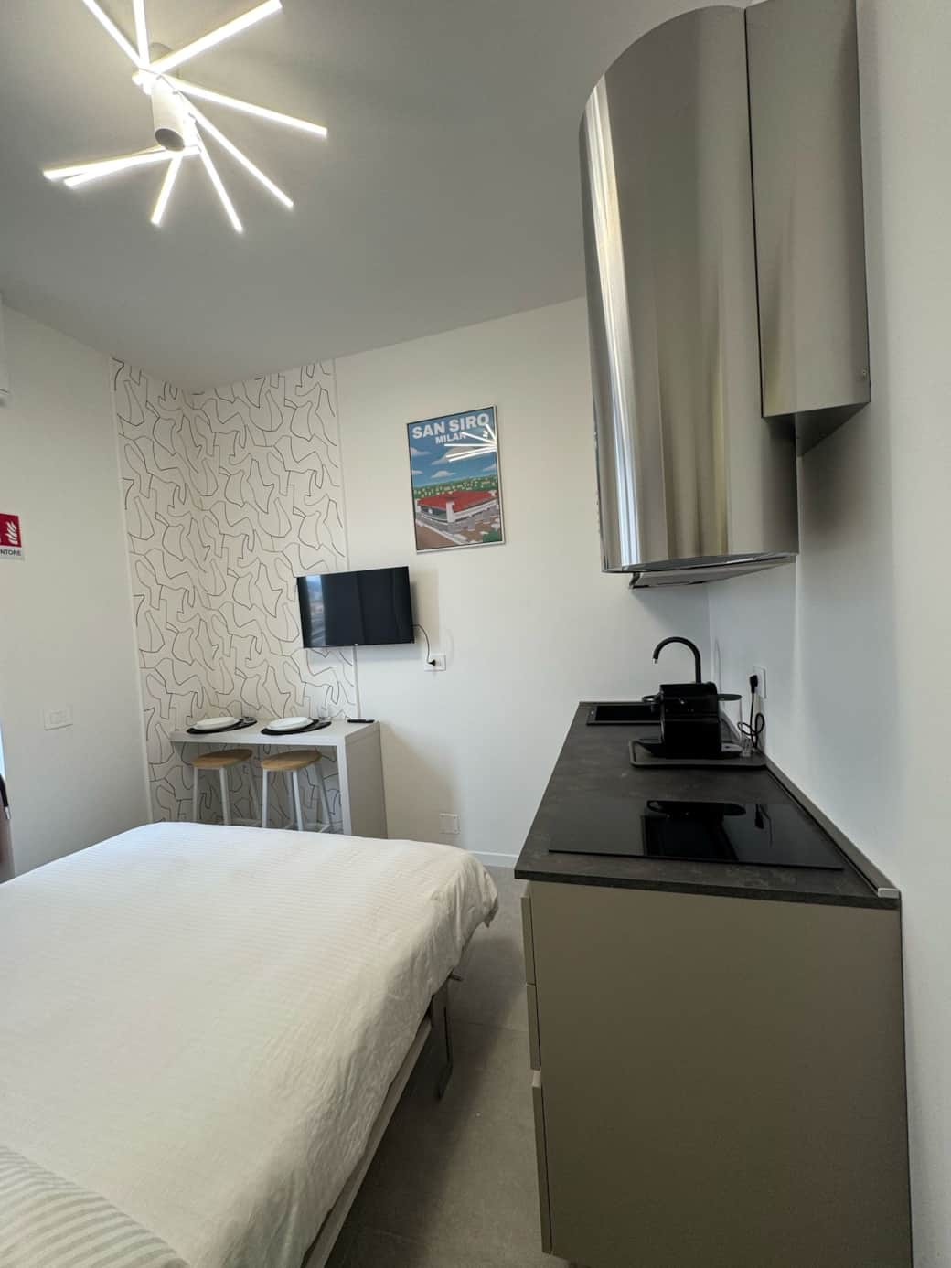 Immagine WhatsApp 2025-04-16 ore 17.23 Immagine WhatsApp 2025-04-16 ore 17.23