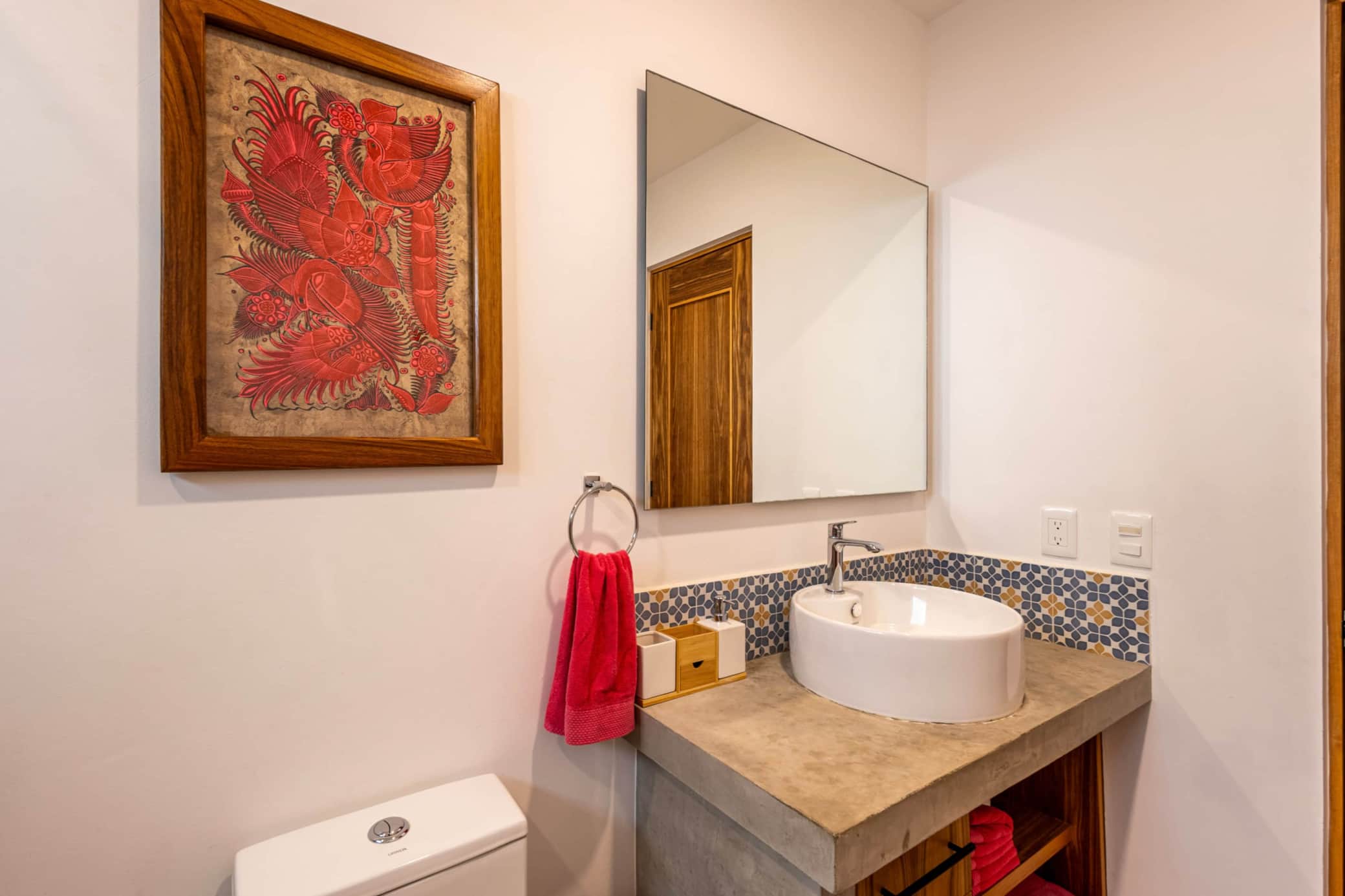 Bathroom Downstairs 3