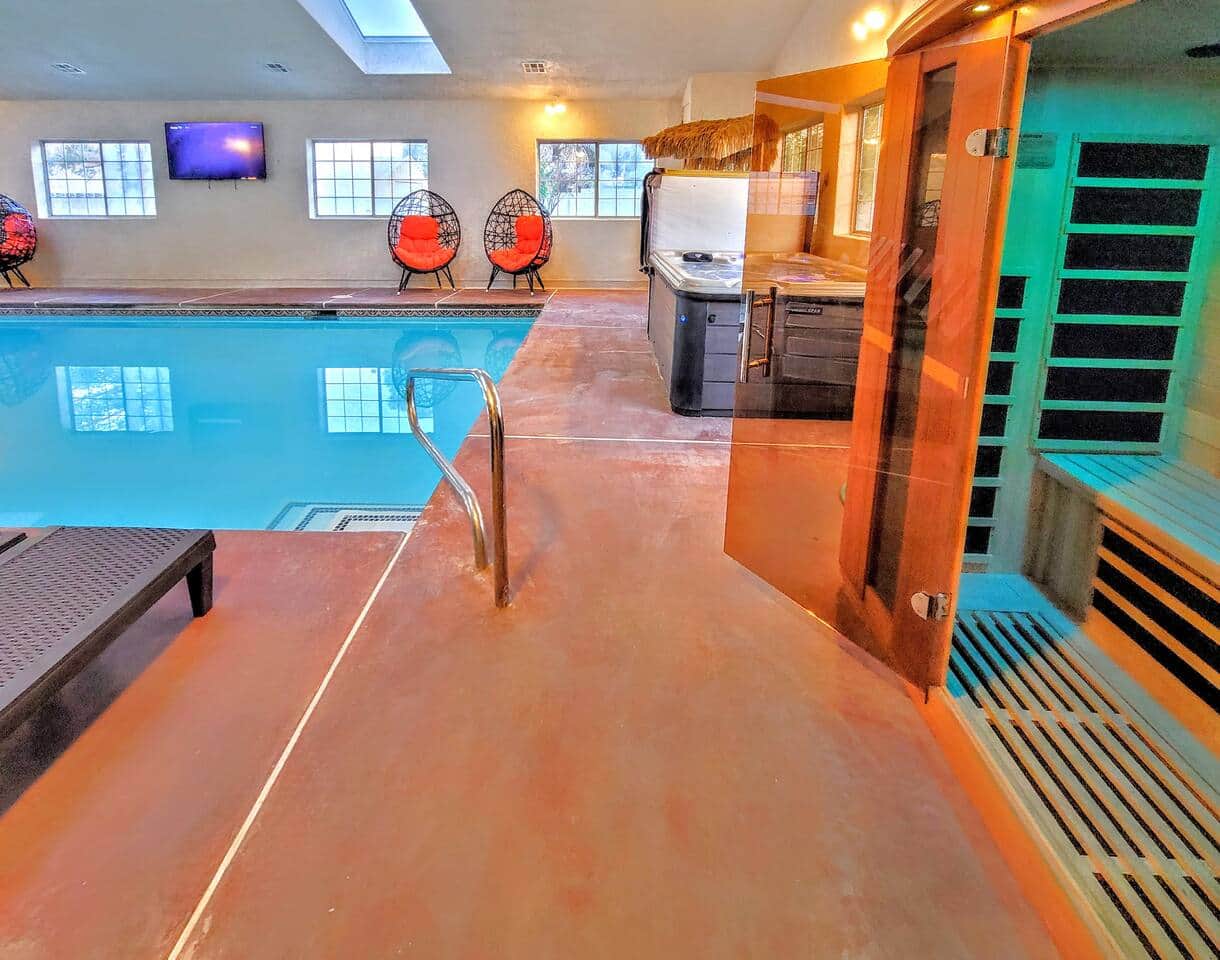 Sauna & Pool Overview