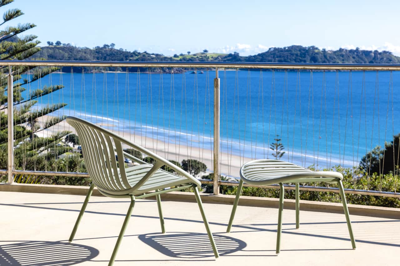 Onetangi Beach 