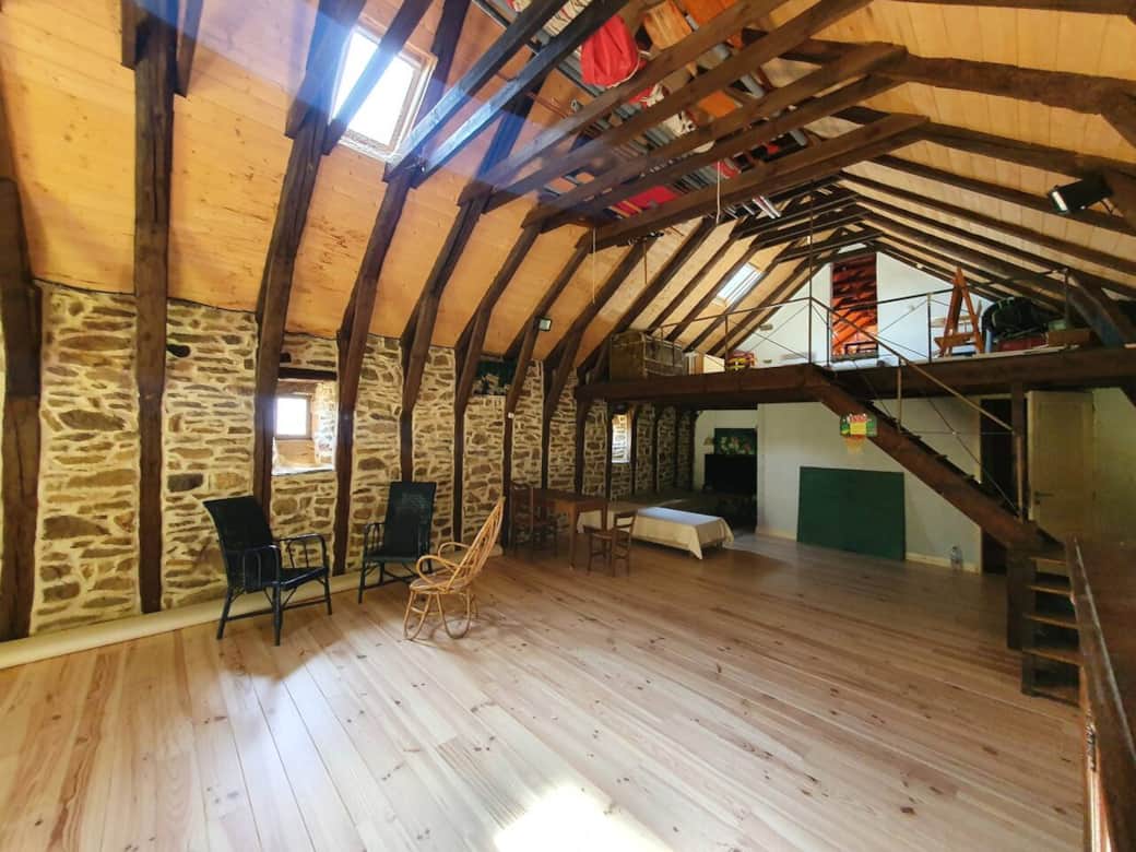 La Grange, une grande pièce polyvalente à l'étage