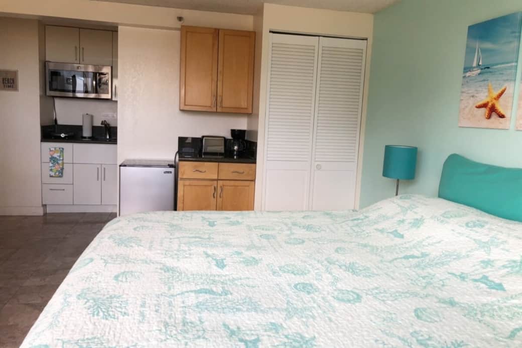 King size bed
