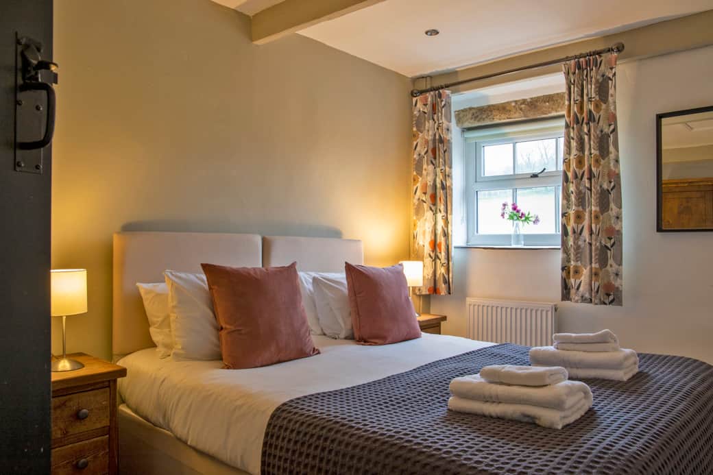 Lathkill Bedroom 1
