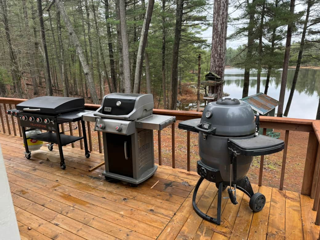 B B Q B B Q