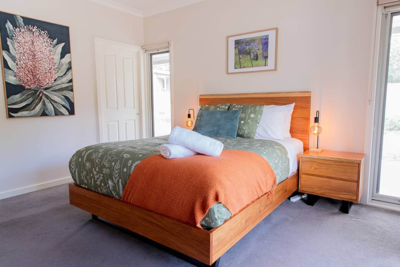 Mater Bedroom with Ensuite and Walk in Robe