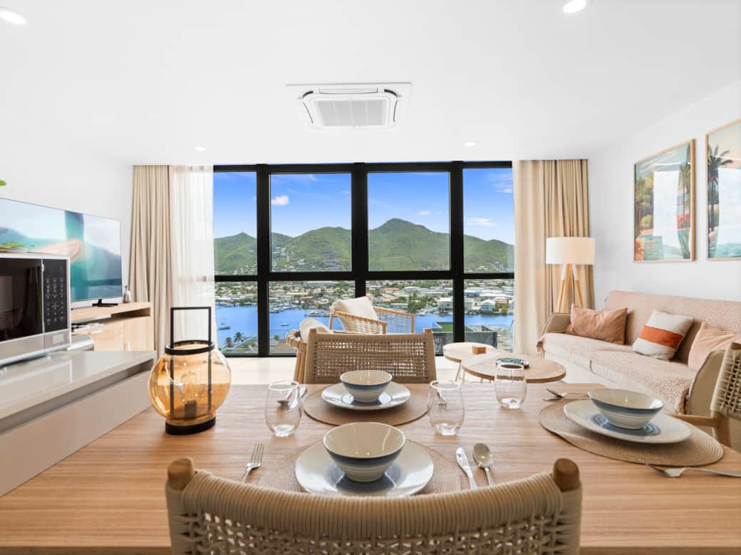 Dining Table Dining Table