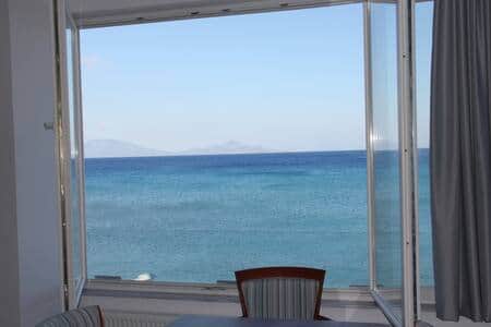 E8342a3f d658 4296 a18b 2cdf3820d028