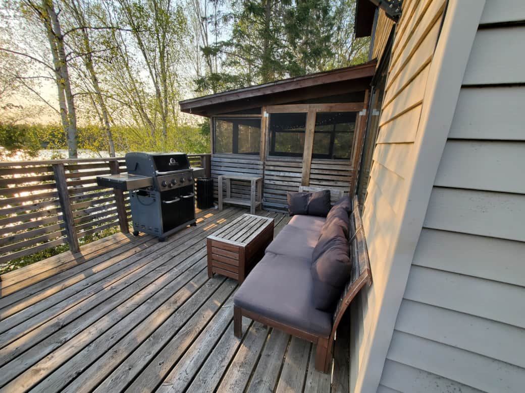 screened in porch