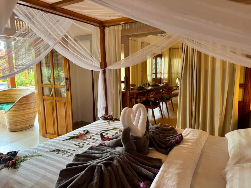 Bedroom 2 - doors to outdoor seating area and sliding doors to open plan dining 